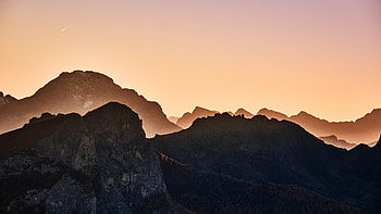 Sunset Mountains HD wallpaper