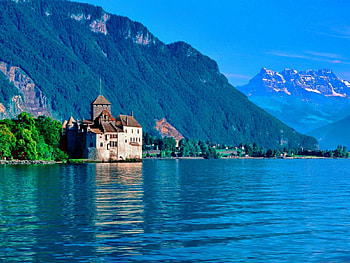 House on lake Geneva, blue, river, peaceful, reflection, castle, water, calm, switzerland, europe, house, beautiful, lake, mountain, cabin, summer, geneva, nature, sky, cottage, calmness HD wallpaper