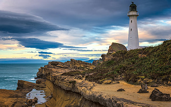Castle Point Lighthouse New Zealand, castle point, lighthouse, New Zealand, ocean HD wallpaper