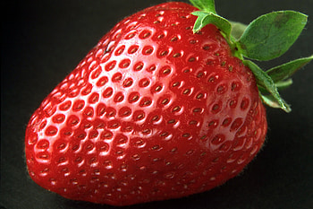 Food, Strawberry, Berry, Ripe, Appetizing HD wallpaper