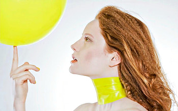 Barbara Meier, white, femeie, model, girl, woman, yellow, balloon, redhead HD wallpaper