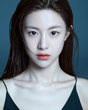 WOW She's Pretty K POP Allkpop Forums, Go Yoon Jung HD phone wallpaper