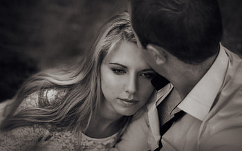 Romantic Couple, romantic, couple, love, monochome, black-and-white HD wallpaper