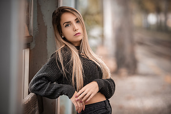 Girl Sweater Pose Hands , girls, model, sweater HD wallpaper