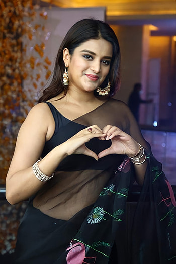 Niddhi agarwal, lip, saree2 HD phone wallpaper