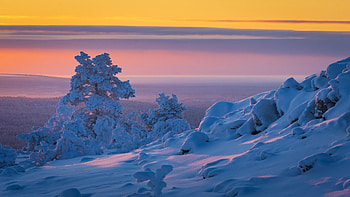 Arctic sunset at 1 PM - Akaslompolo, Finland, sky, snow, winter, clouds, landscape, colors HD wallpaper