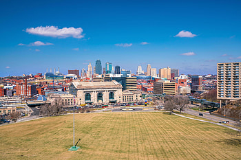 Kansas City Skyline, Missouri skyline, Cityscape vector, Midwest city view HD wallpaper