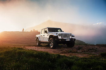 Jeep Gladiator, High-definition , Off-road beast, Unstoppable power HD wallpaper