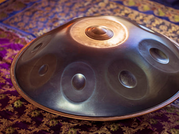 Handpan drum, Inventor and types, Relaxing music, Soothing frequencies HD wallpaper