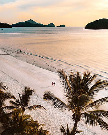 Langkawi Travels, 3-day travel guide, Beautiful beaches HD phone wallpaper