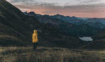 Hiking mountain, Scenic , Nature backdrop, Outdoor activity HD wallpaper