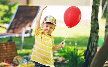 Happy Boy, sweet, cute, happy, balloon HD wallpaper
