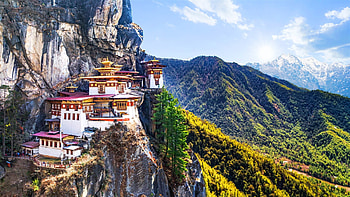 Paro Valley, Bhutan, Bhutan , Christopher Peltier HD wallpaper