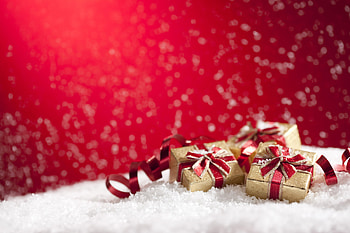 Gifts For Christmas, holiday, presents, ribbions, snow, christmas, gifts, bows HD wallpaper