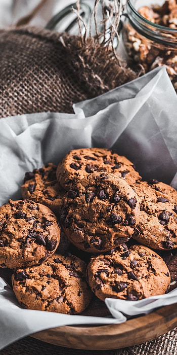 Food cookie, Delicious treat, Baked goodness, Irresistible sweetness HD phone wallpaper