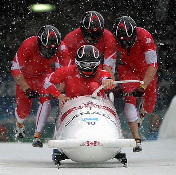 2010 Vancouver Olympics, Bobsleigh HD wallpaper