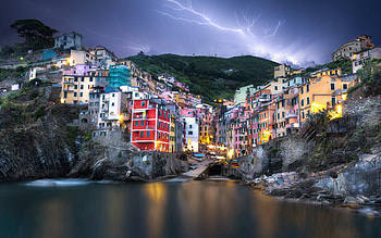 Riomaggiore, evening, sunset, Ligurian coast, Cinque Terre, lightning, bay, sea coast, Italy HD wallpaper