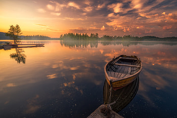 Boat In Silent Lake Nature Sunset, lake, nature, sunset, graphy HD wallpaper