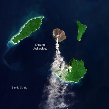 Krakatoa Island, Volcanic eruption, Natural disaster, Quick telecast HD phone wallpaper
