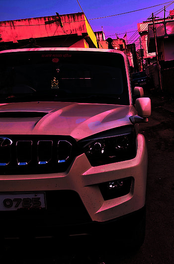 Mahindra Scorpio HD phone wallpaper