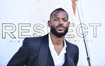 Marlon Wayans, Soul searching, Aretha Franklin's abusive ex husband HD wallpaper