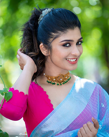 Aditi prabhudeva, hair, lip HD phone wallpaper