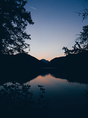 Nature, Mountains, Twilight, Horizon, Lake, Reflection, Branches, Dusk HD phone wallpaper