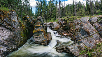 Lower Yaak Falls in northwest Montana, river, trees, rocks, forest, usa HD wallpaper