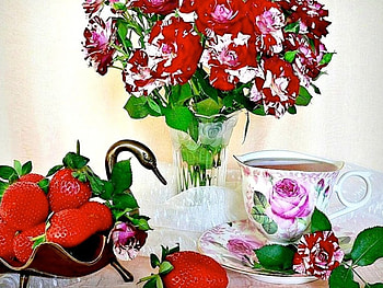 Strawberries and Tea, rose, bouquet, teacup, strawberries, red, vase, flowers HD wallpaper