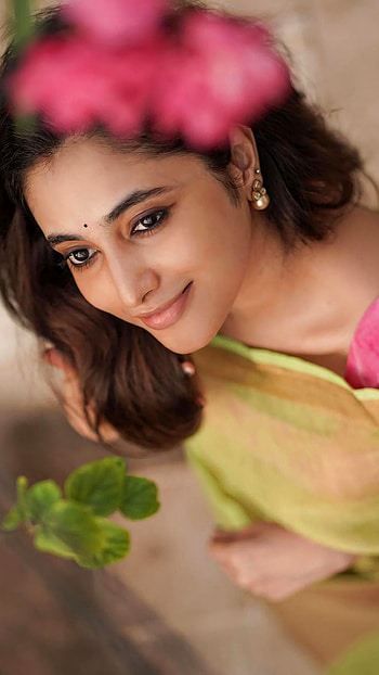 Priyanka mohan, telugu actress HD phone wallpaper