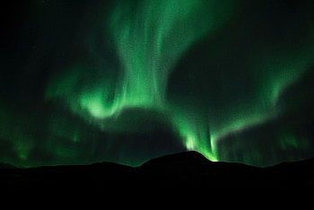 Nature, Sky, Night, Mountain, Aurora Borealis, Northern Lights, Aurora HD wallpaper