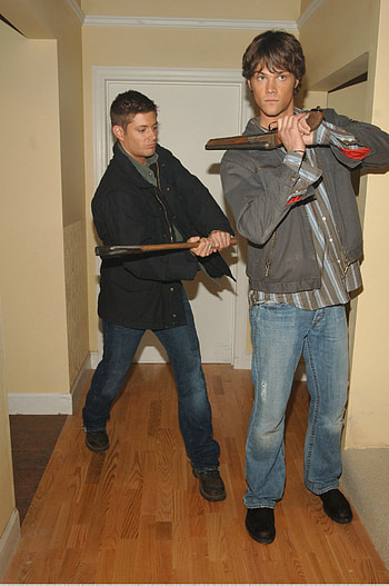 jared padalecki,sam winchester,supernatural,jensen ackles,dean winchester,j2 HD phone wallpaper