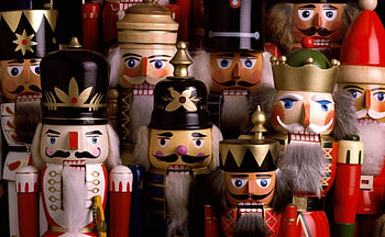 Nutcracker Troop, wooden, troop, nutcrackers, painted, christmas HD wallpaper