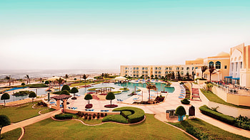 Oman, First Kairaba resort, Meeting point, Unforgettable experiences HD wallpaper