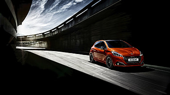 Peugeot 208, Compact car, Trendy design, Fuel efficiency HD wallpaper