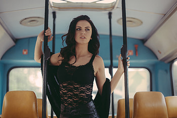 On The Go Girl Candid Bus graphy, girls, model, graphy HD wallpaper