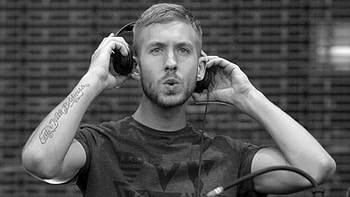 Calvin Harris, 2018 highlights, Memorable performances, Dynamic stage presence HD wallpaper