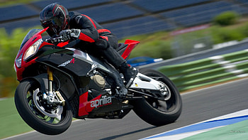 Aprilia RSV4, Superbike excellence, Heart-pounding speed, Precision handling HD wallpaper