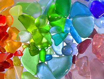 Rainbow glass, blue, pink, rainbow, pieces, yellow, green, red, glass HD wallpaper