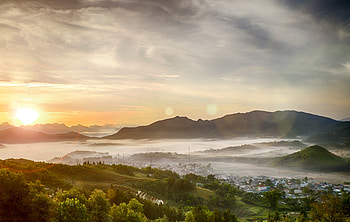 Sunrise, small city, town, fog, mountains, horizon, aerial view HD wallpaper
