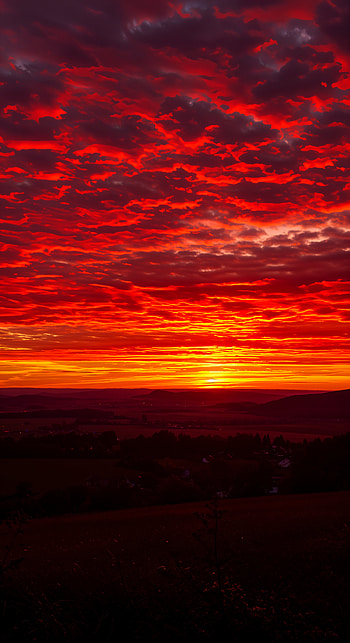 Dawn's Embrace: A Stunning , cloud, sky, colors HD phone wallpaper