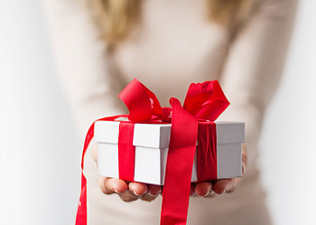 For You!, valentine, white, craciun, christmas, red, gift, bow, hand HD wallpaper
