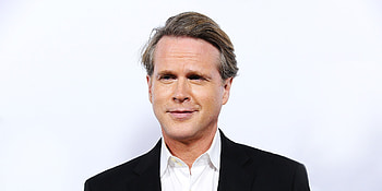 Cary Elwes, Bitten by rattlesnake, Shows what happened HD wallpaper