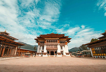 Exploring Bhutan, Linda goes East, Adventurous journey, Cultural encounters HD wallpaper