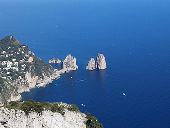 Capri Island, Grand Tour, Historical landmarks, Nature's beauty HD wallpaper