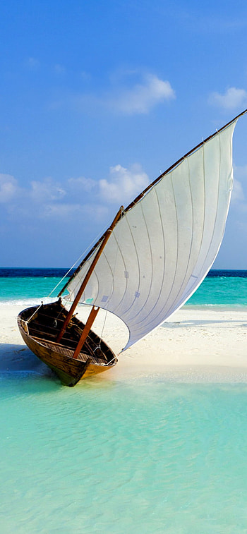Beautiful beach, Leisure on Maldives, Exquisite views, Tropical paradise HD phone wallpaper
