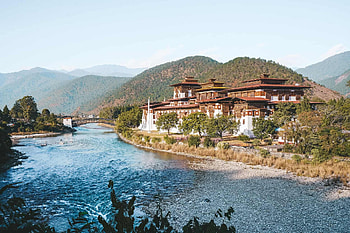 Optimal itinerary for Bhutan trip, November visit, Punakha tigers nest, Unforgettable experiences HD wallpaper