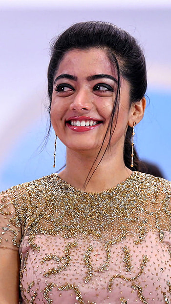Rashmika mandanna HD phone wallpaper