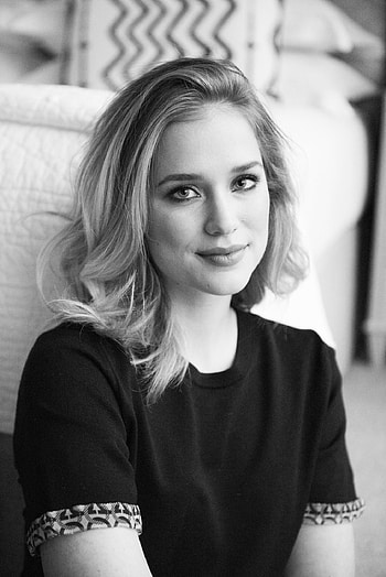 Elizabeth Lail ideas, Favorite stars HD phone wallpaper