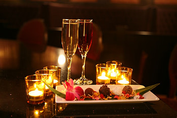 Champagne, light, lights, Romantic, Flowers, candles, Drinks, Drink HD wallpaper
